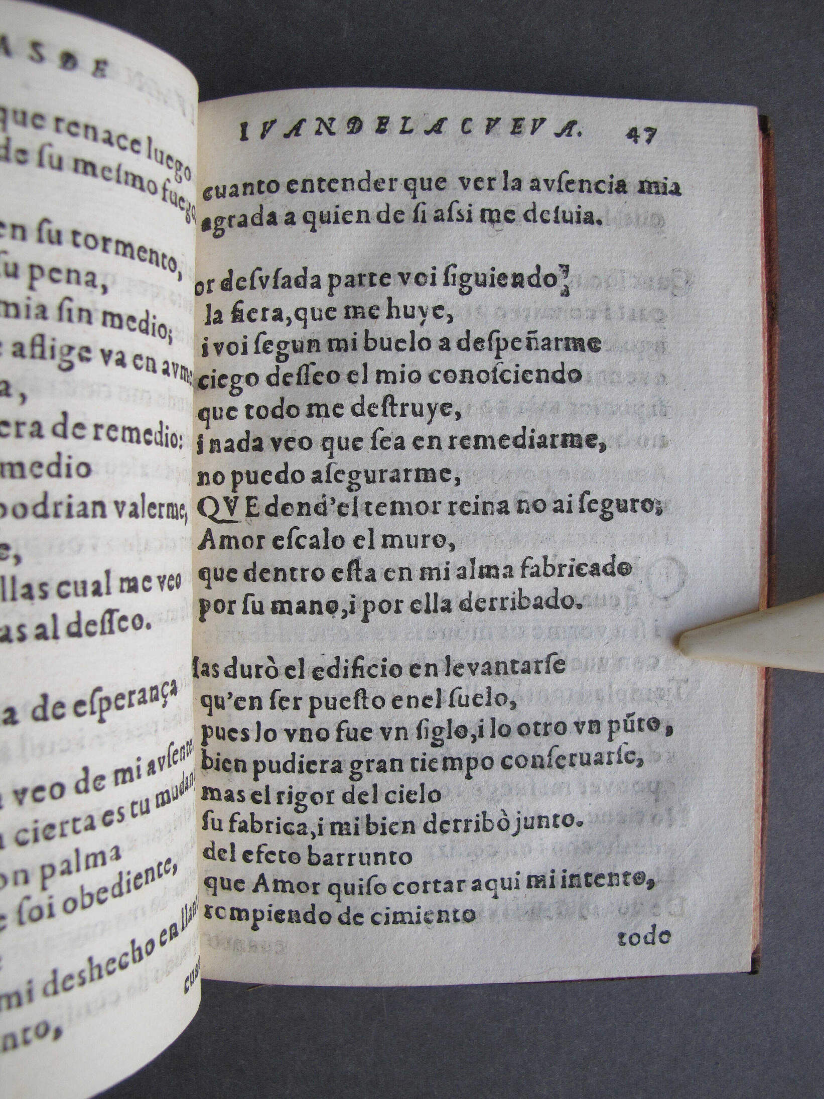Folio F7