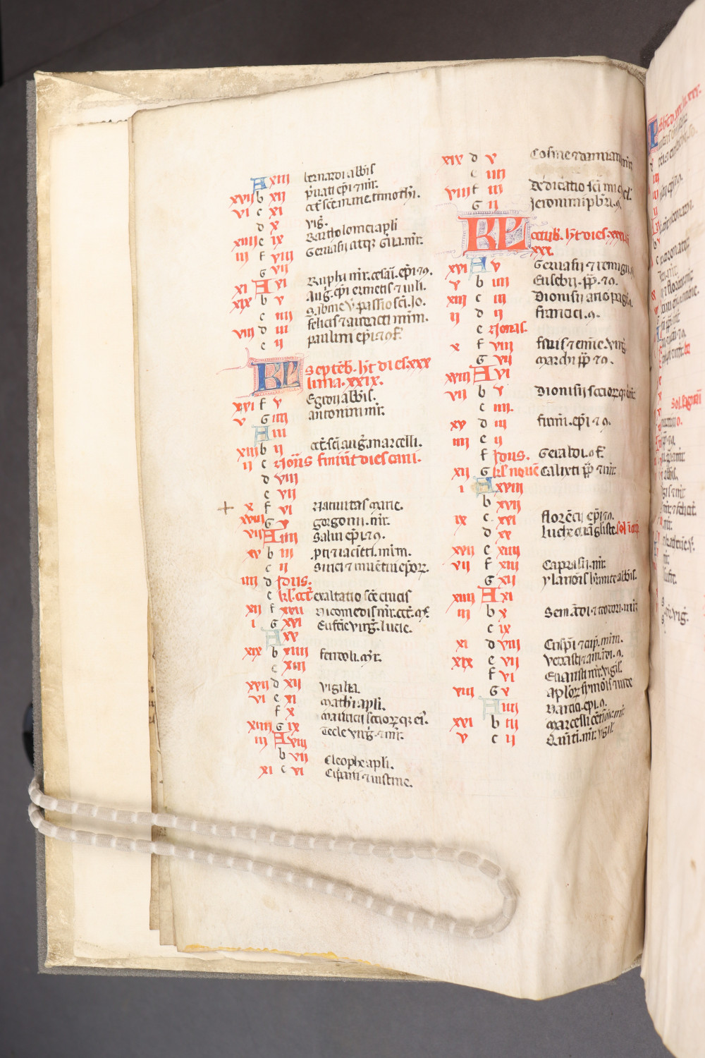 Folio 2 verso