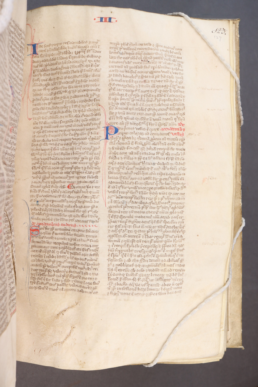 Folio 127 recto