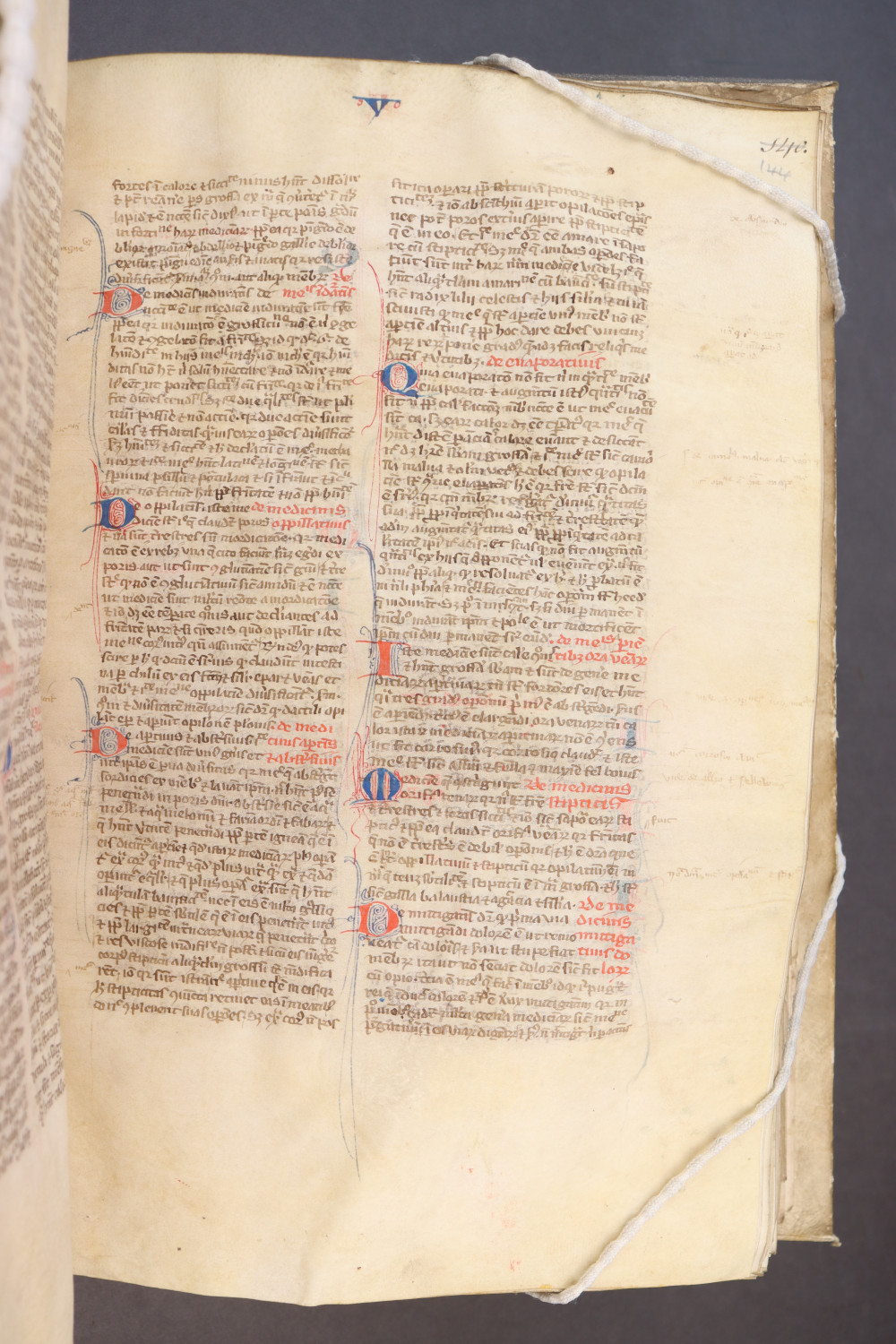 Folio 144 recto