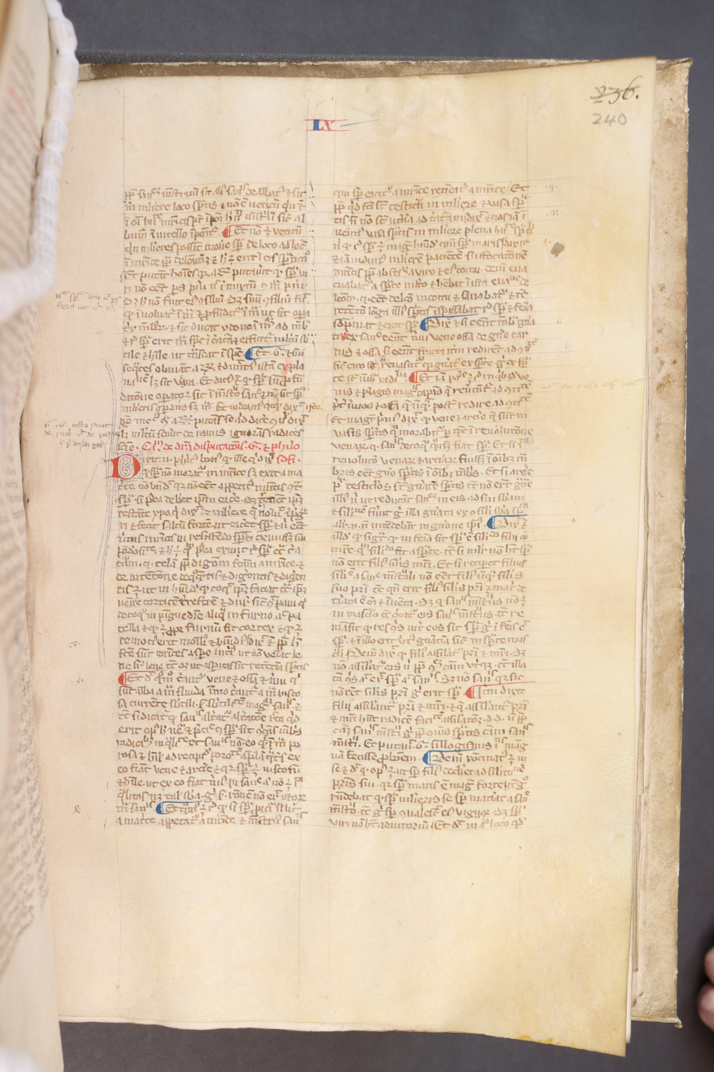 Folio 240 recto
