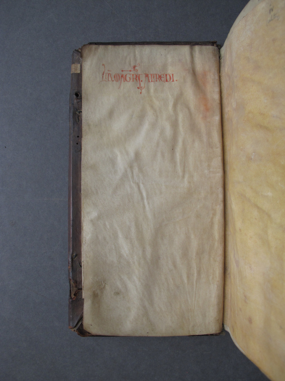 Folio iii  verso